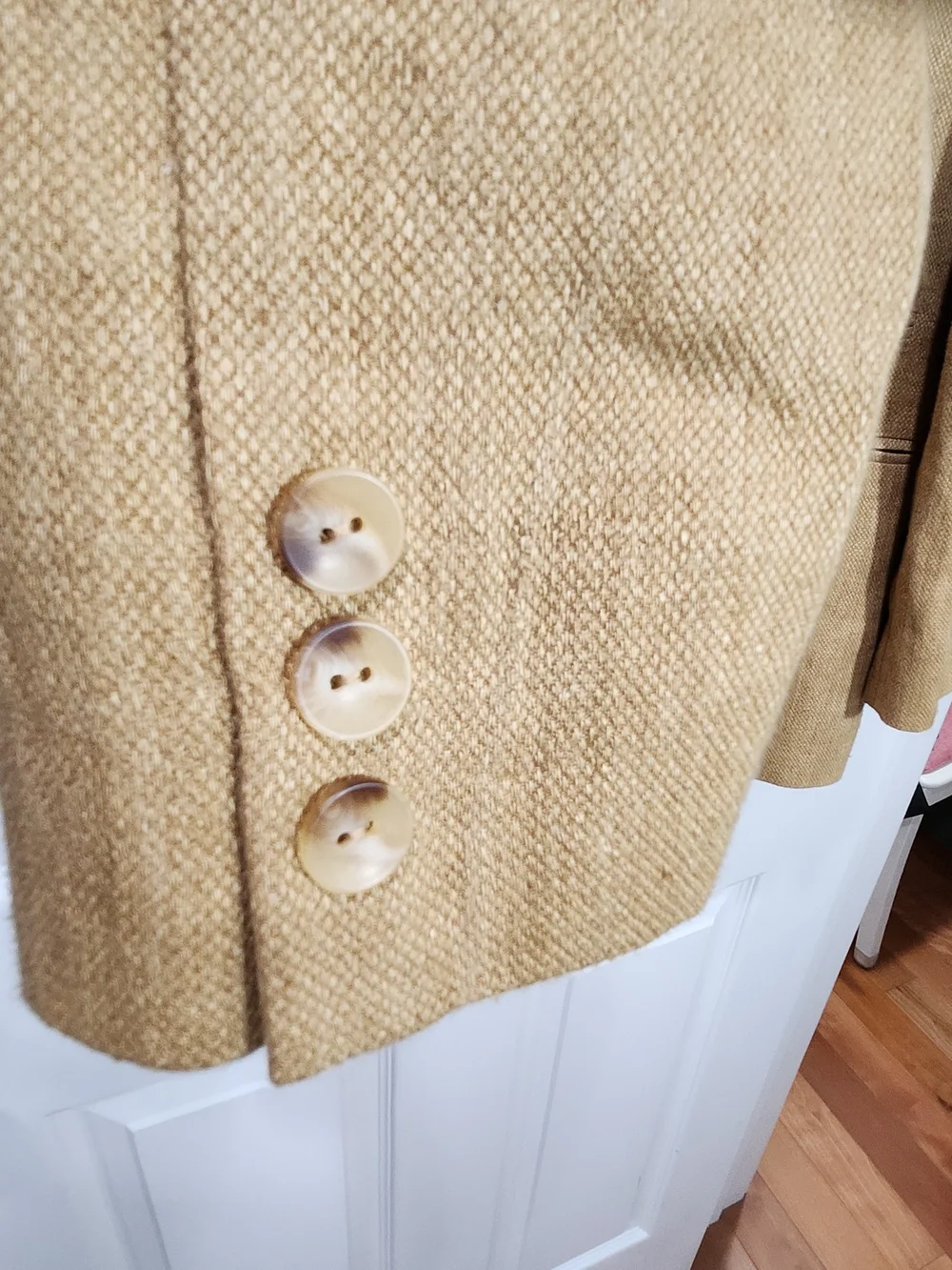 Ellen Tracy Company Petite Gold Tan 100% Linen Double Breasted Blazer Size 12